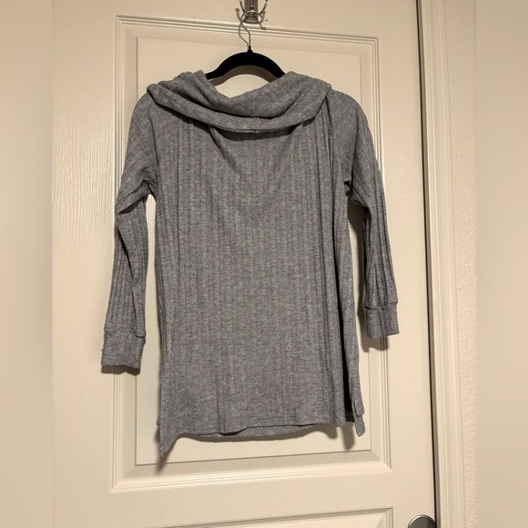 Loveappella Heather Gray Cowl Neck Sweater Size Large - Picture 2 of 5
